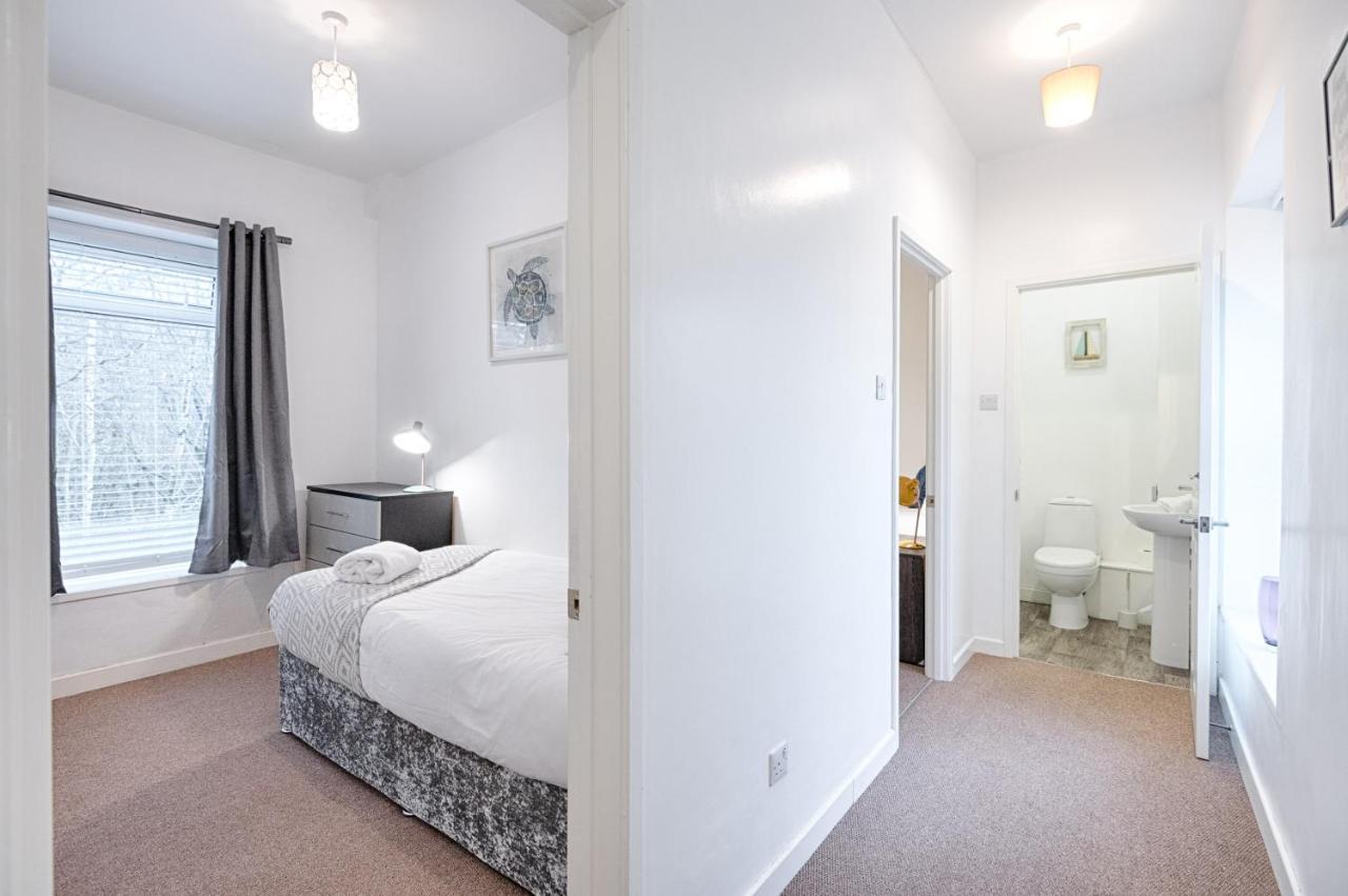 Parking, Smart Tv'S In All Rooms! Swansea Exterior photo