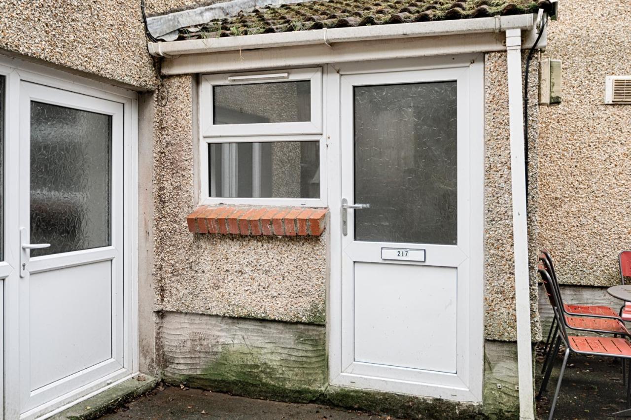 Parking, Smart Tv'S In All Rooms! Swansea Exterior photo